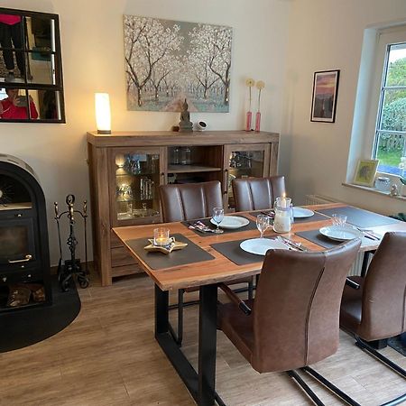 Ferienhaus Glueckspilz Beim Hennesee Meschede Eksteriør billede